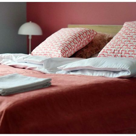 Color 24 Premium Apartment Сталова Вола Екстериор снимка